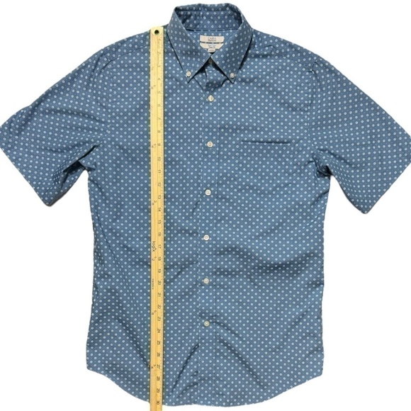 Croft & Barrow Shirt Mens Blue & White Floral Short Sleeve Button Up Shirt Small - Picture 11 of 15